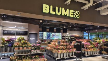 BLUME2000 shop front