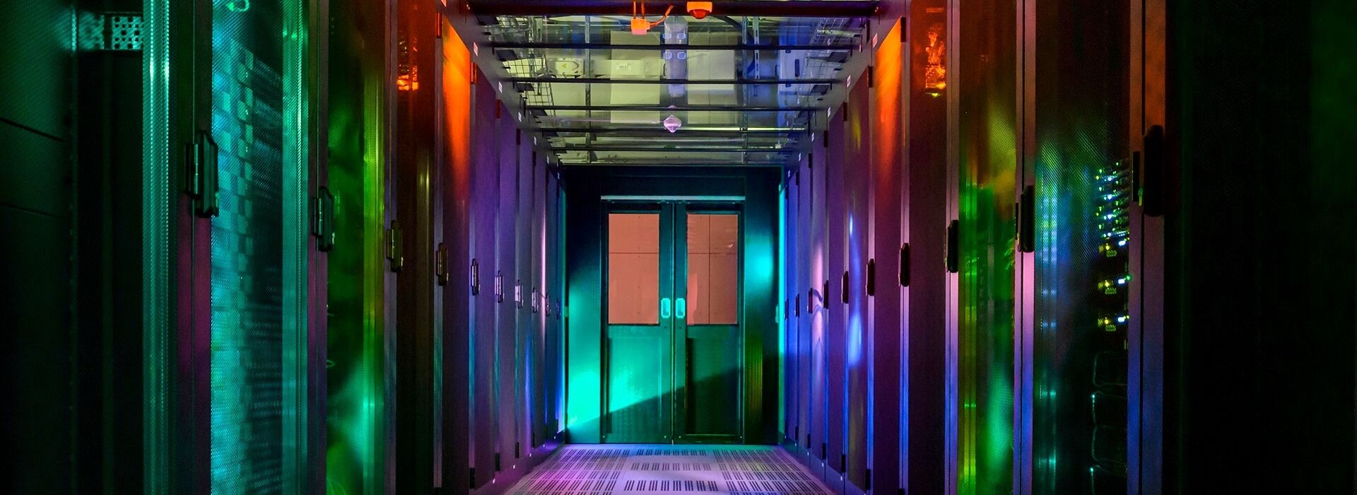 Das AKQUINET Rechenzentrum in Hamburg-Alsterdorf von innen.