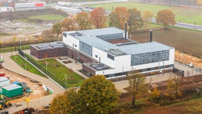 Vogelperspektive AKQUINET Rechenzentrum Victoria Park im Herbst