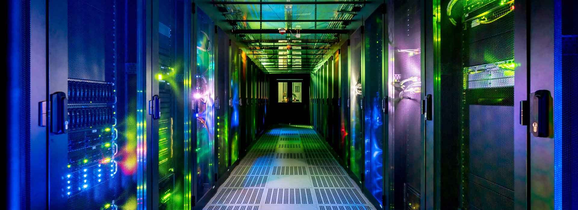 Das Rechenzentrum von AKQUINET in Hamburg-Alsterdorf von innen.