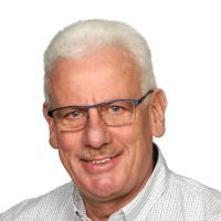 AKQUINET Ansprechpartner - Professor Holger Schütt - Geschäftsführer