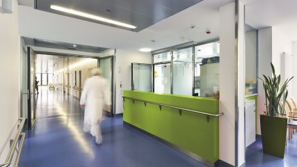 AKQUINET für sichere und perfekte IT-Anbindung an Praxen