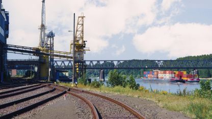 River and Rail in Worms