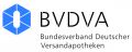 Logo Bundesverband Deutscher Versandapotheken Blaues Logo mit schwarzer Schrift BVDVA Bundesverband Deutscher Versandapotheken